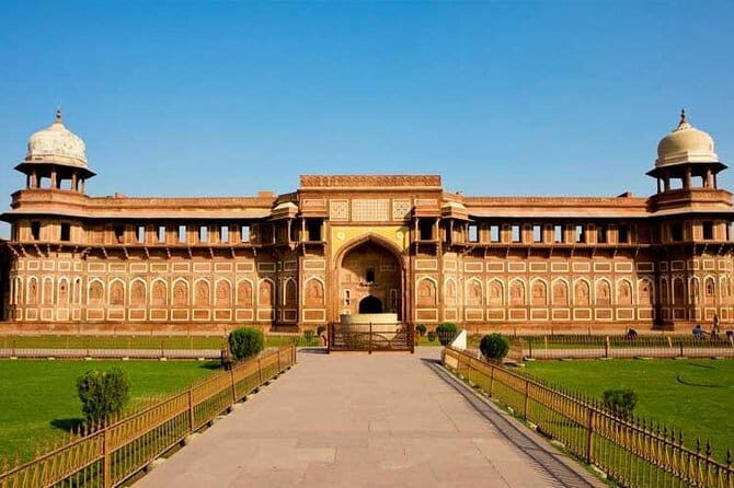 Agra: Taj Mahal and Agra Fort Private Guided Half-Day Trip - Who Is This Tour Best For?