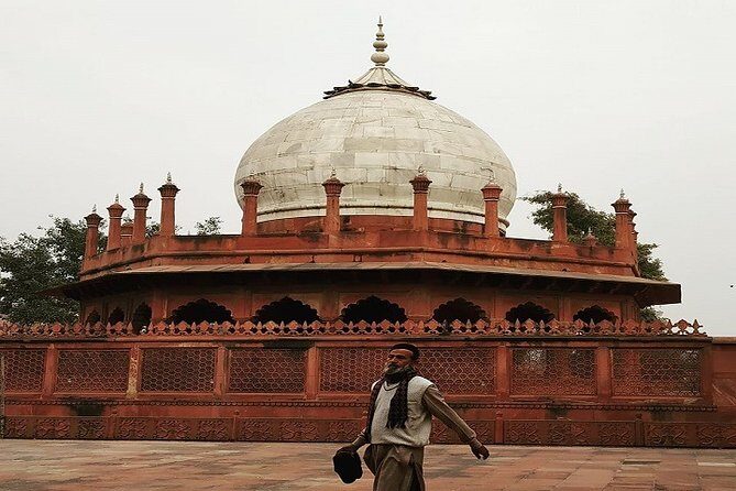 Agra Taj Mahal Day Tour By Luxury Car With Tour Guide - A Deep Dive Into the Agra Taj Mahal Day Tour