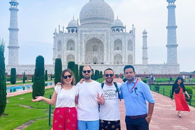 Agra Tour by Superfast Train from Delhi: All Inclusive - An In-Depth Look at the Agra Experience