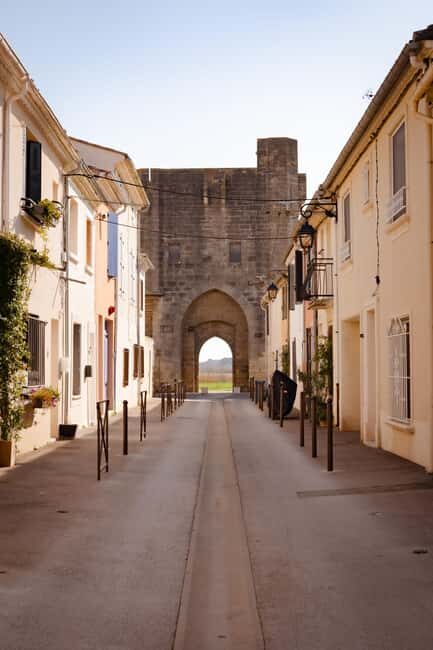 Aigues-Mortes: Private Guided Tour of city + Constance Tower - Practical Details and Tips