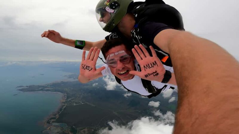 Airlie Beach: Tandem Skydiving Experience with Beach Landing - Introduction: Something for the Brave and the Curious