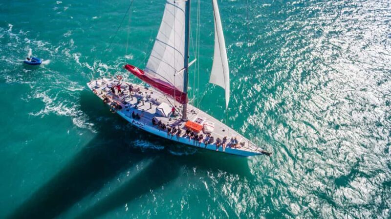Airlie Beach: Whitsunday Islands 2-Day Sailing Tour - Key Points