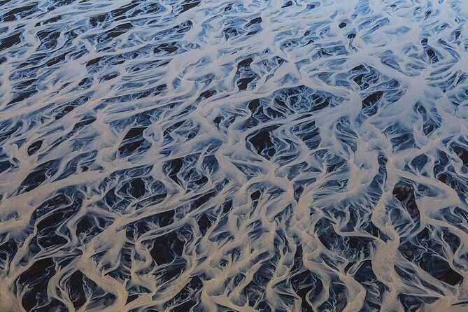 Airplane tour over black sands and riverbeds from Skaftafell - FAQs