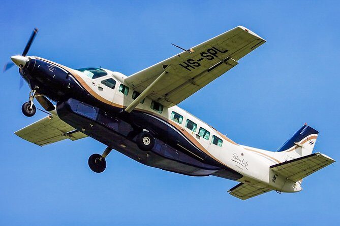 Airplane Transfer between Ratmalana Airport (RML) and Ampara Airport (ADP) - The Departure & Arrival Points