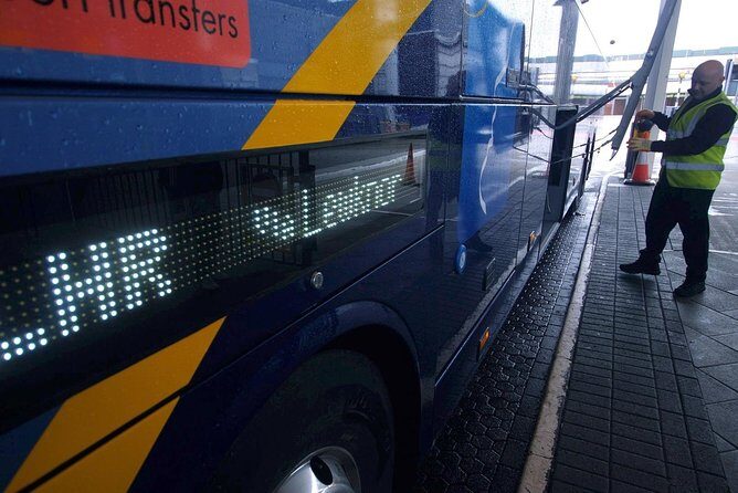 Airport Coach Service from Gatwick to Oxford - An In-Depth Look at the Journey from Gatwick to Oxford