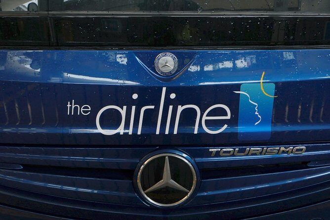 Airport Coach Service from Oxford to Gatwick - What to Expect When Booking and Boarding