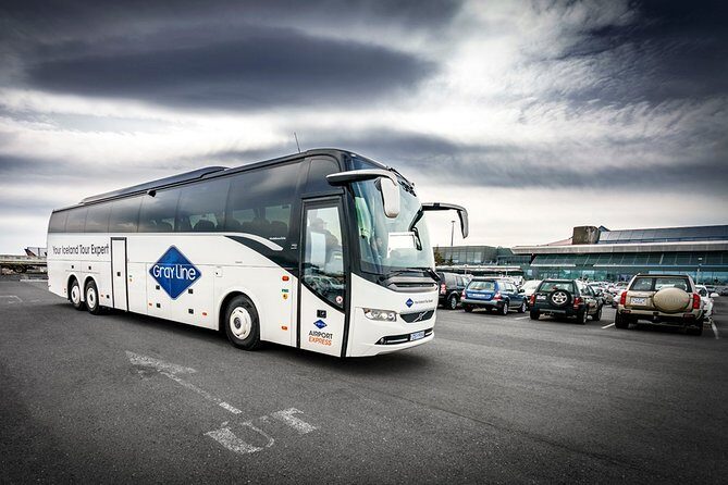 Airport Express Shared Departure transfer from Reykjavik City to Keflavik Airport - The Experience in Detail