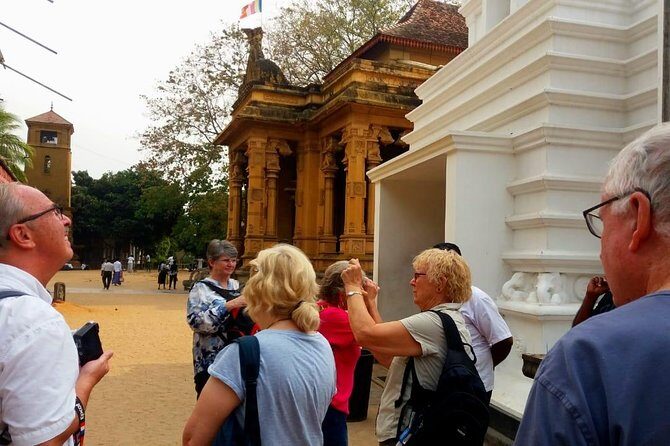 Airport Layover Colombo City tour - Practical Considerations