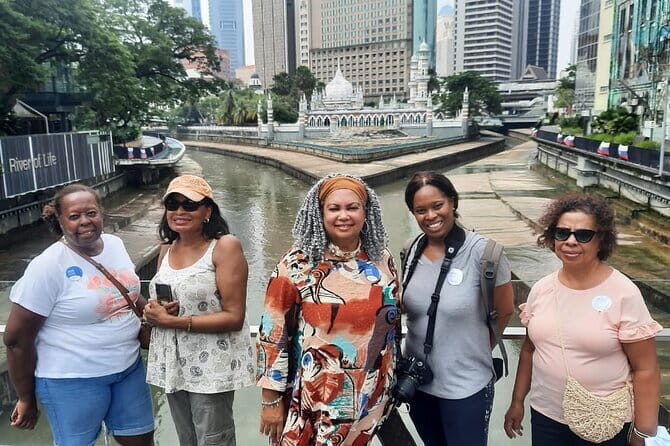 Airport Layover: Full-Day Batu Caves & Kuala Lumpur City Tour - A Deep Dive into the Experience