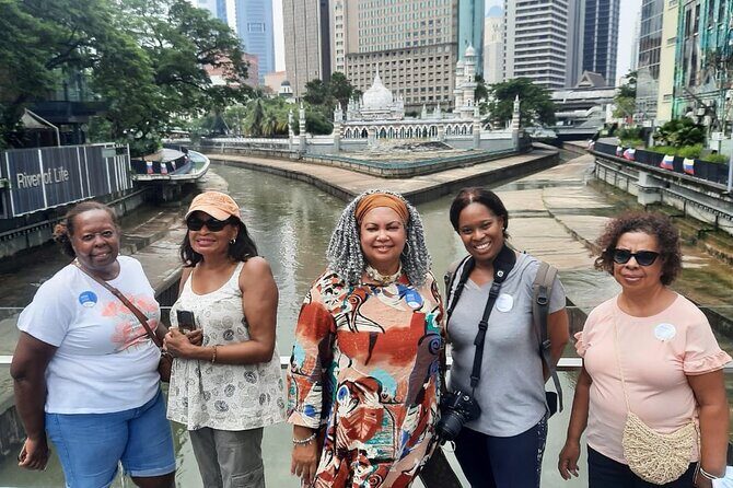 Airport Layover Tour: Kuala Lumpur Full-Day - Exploring Kuala Lumpur in a Day: What You Can Expect