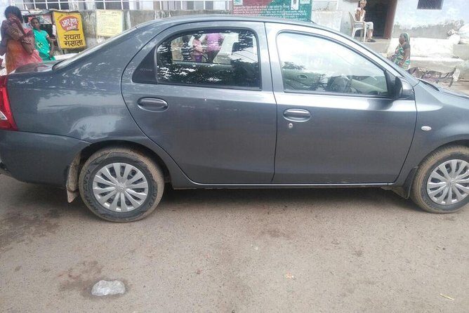 Airport Pickup & Drop from Varanasi Airport to Hotel - Key Points