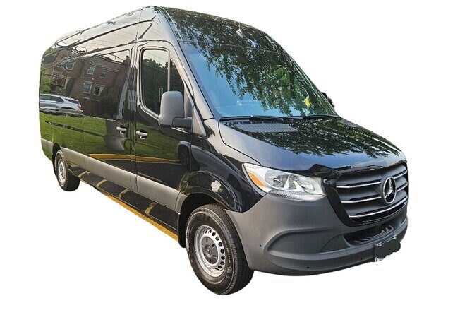 Airport Service To or From Reagan Washington National (DCA) - Key Points