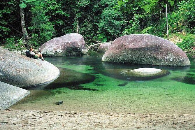 AIRPORT SHUTTLE between Cairns Airport & Port Douglas (6am-5pm) - Frequently Asked Questions