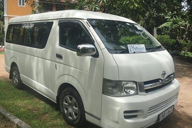 Airport Taxi Transfers from Colombo Airport to Adams Peak - The Sum Up