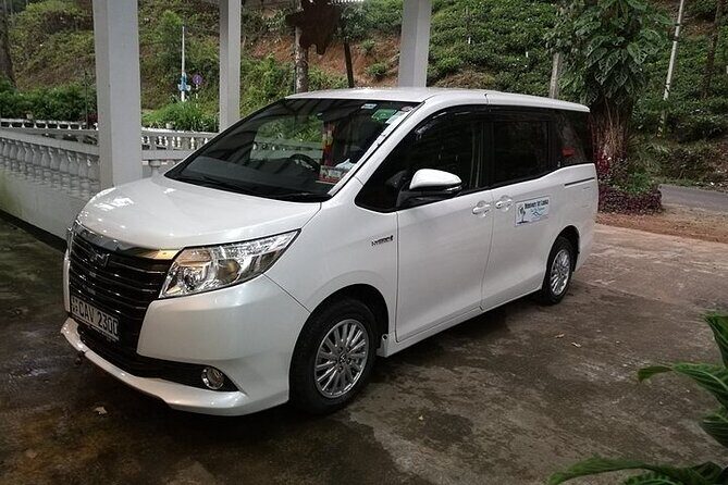 Airport Tranfers FromAhungalla/Kosgoda/Bentota/Beruwala/Kaluthara - A Straightforward and Comfortable Airport Transfer in Sri Lanka
