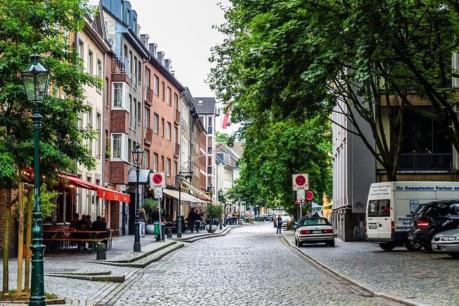 Airport Transfer: Airport DUS to Dusseldorf by Luxury Car - The Driver Experience & Local Insights