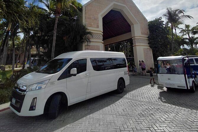 Airport Transfer (Can-cun airport - Playa del Carmen) Round Trip - Key Points