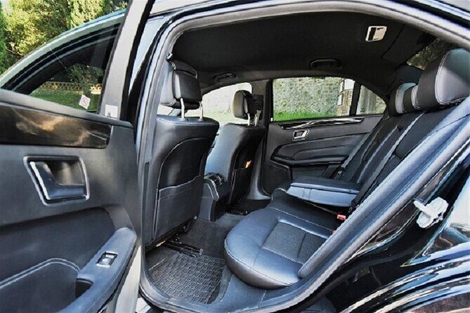 Airport Transfer Dubrovnik to Tivat / Porto Montenegro - An In-Depth Look at the Dubrovnik to Tivat / Porto Montenegro Transfer