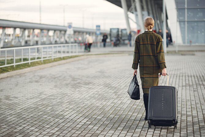 Airport transfer Otopeni to Bucharest - Key Points
