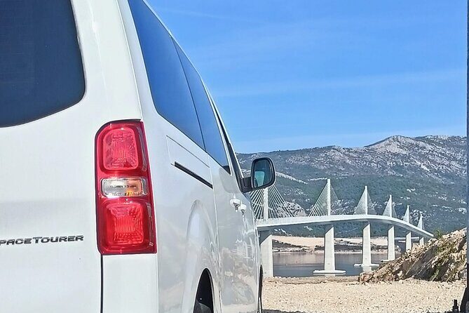 Airport transfers, Locco transfers, Port transfers - Key Points