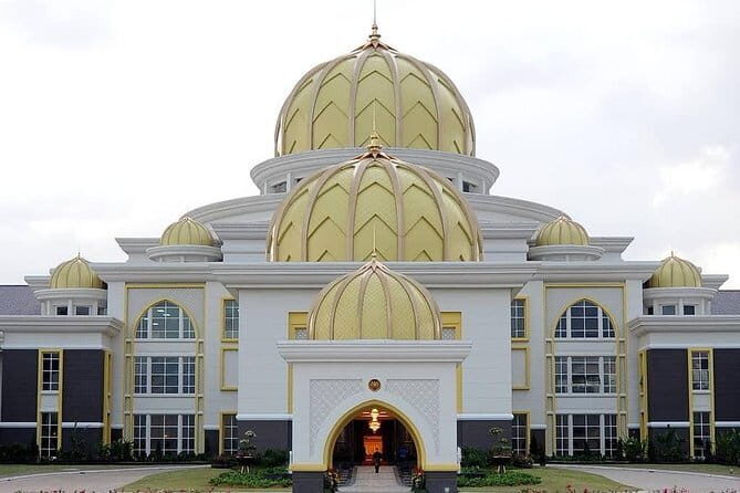 Airport Transit Tour: Kuala Lumpur Full-Day - Exploring Kuala Lumpur in a Day: What to Expect