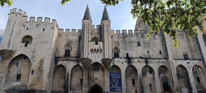 Aix-en-Provence: Avignon Tour & Chateauneuf-du-Pape Tasting - Key Points
