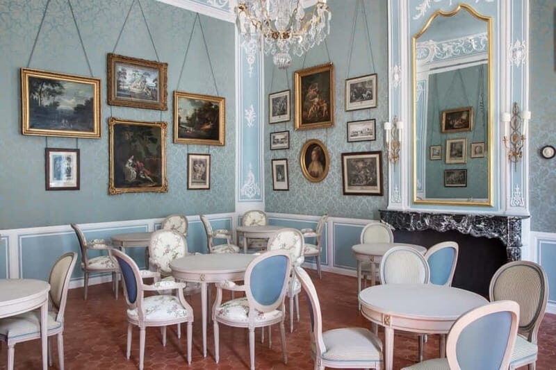 Aix-en-Provence: Caumont - Centre d'Art Niki de Saint Phalle - What to Expect from the Tour Experience