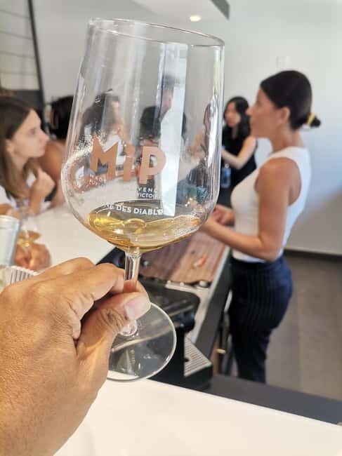 Aix-en-Provence: Medieval Village Art and Vineyards - A Deep Dive into the Experience