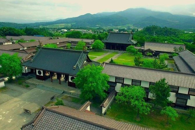 Aizu 6hr Private Tour with Government-Licensed Guide - What Does It Feel Like to Take This Tour?