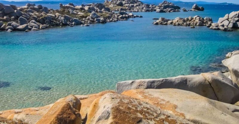 Ajaccio/Porticcio: Lavezzi Islands/Bonifacio Caves Boat Tour - Key Points