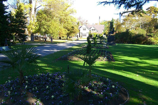 Akaroa Shore Excursion: Christchurch City Tour and Jet Boating - The Sum Up