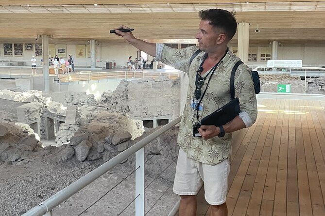 Akrotiri Private Guided Tour with an Archaeologist - The Experience in Detail
