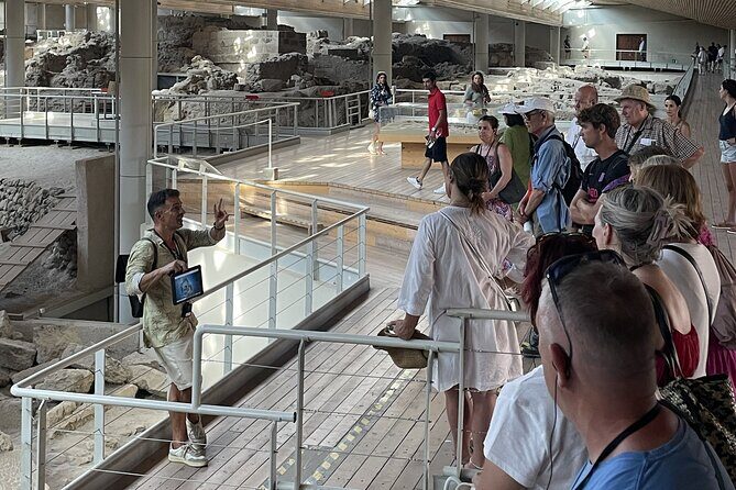 Akrotiri Private Guided Tour with an Archaeologist - Analyzing the Value