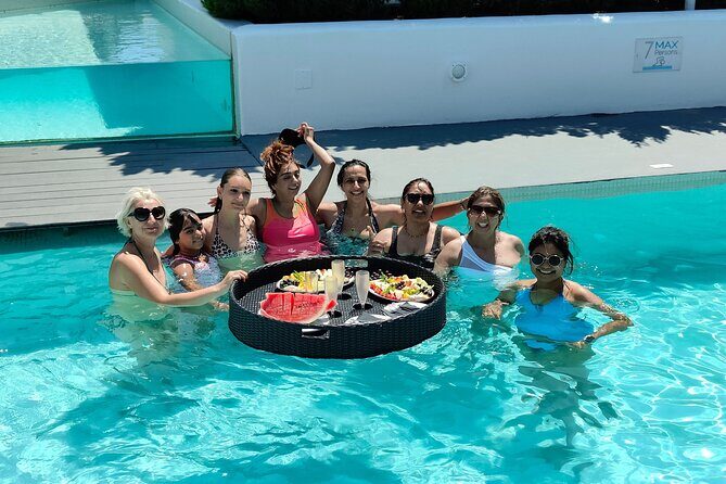 Akrotiri: Spa break for 3-4 friends, Pool access, wine & fruits - The Spa Experience in Detail