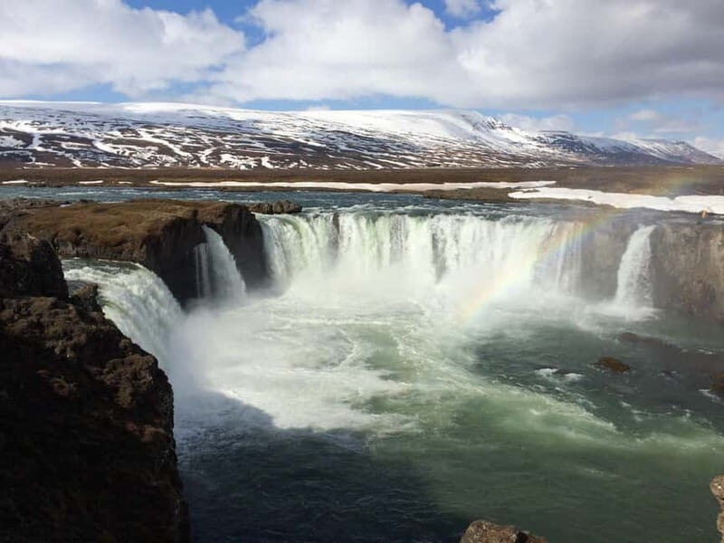Akureyri: Day Trip to Goðafoss, Lake Mývatn & Nature Baths - Key Points