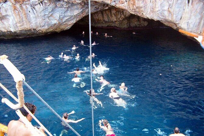 Alanya All Inclusive Pirate Boat Trip With Hotel Transfer - Practical Details and Tips