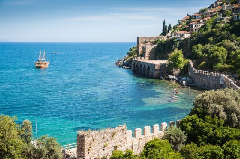 Alanya: Boat Trip with Lunch, Drinks, and Swim Stops - Key Points
