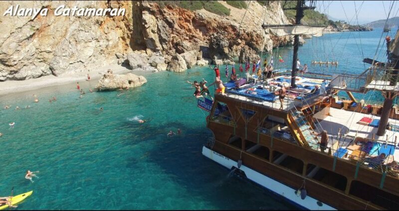 Alanya Catamaran Boat Trip with Swim Stops & Sunbathing - An In-Depth Look at the Catamaran Experience