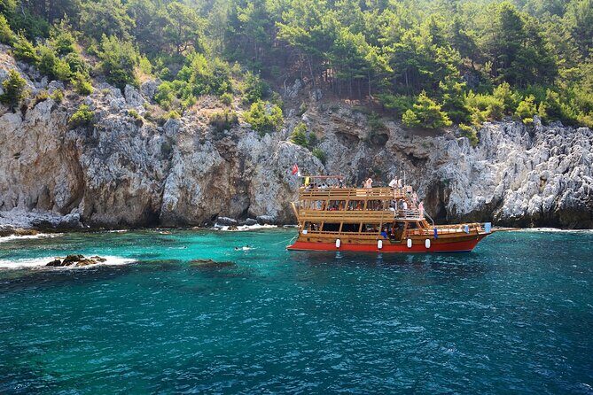 Alanya Coastal Relaxing Boat Trip with Lunch and Drinks - Who Would Love This Experience?