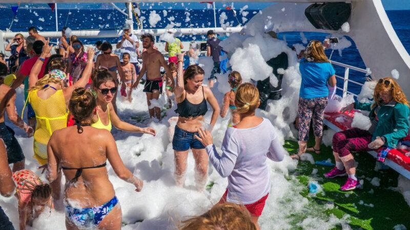 Alanya: Disco Boat Tour with Foam Party and Unlimited Drinks - Who This Tour Suits Best