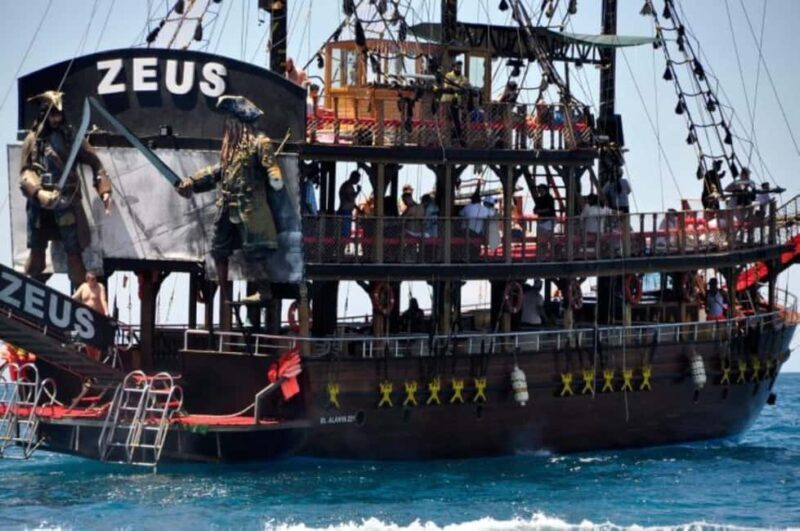 Alanya: Luxury Mega Pirate Boat W/ Lunch, Drinks & Transfer - Starting with Convenience: Hotel Pickup and Boarding