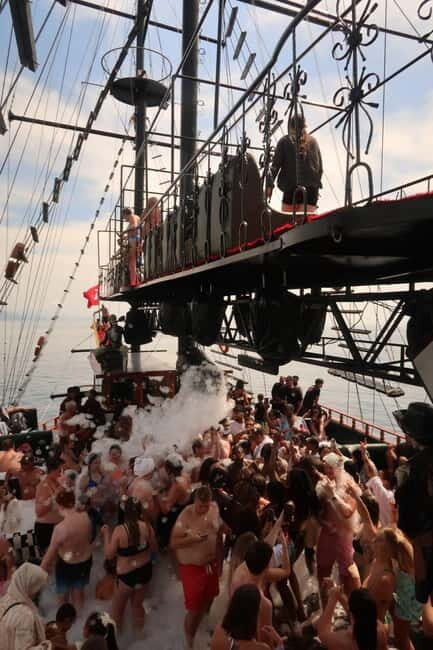 Alanya: Pirate Boat Party with Foam, Disco, Lunch & Drinks - Frequently Asked Questions