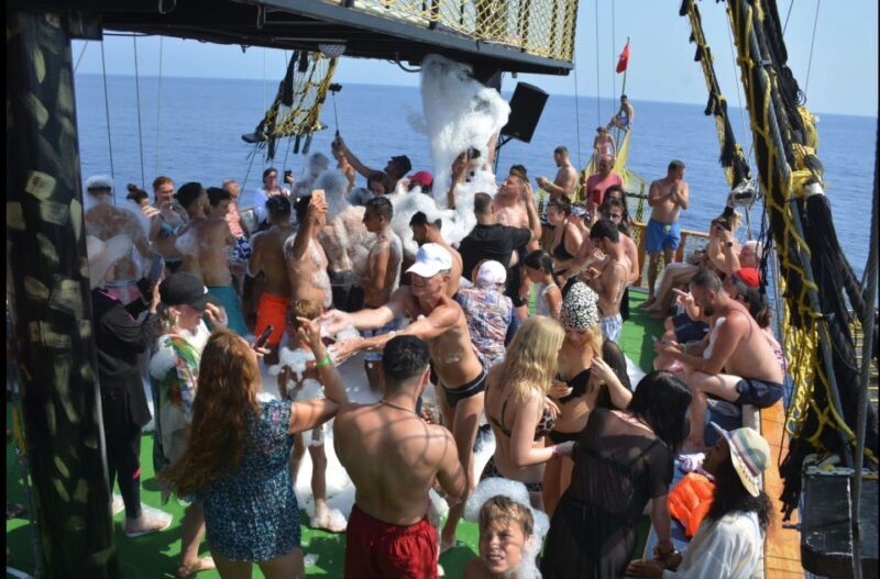 Alanya: Pirate Boat Tour w/ BBQ & Foam Party - The Day in the Life of the Pirate Boat Tour