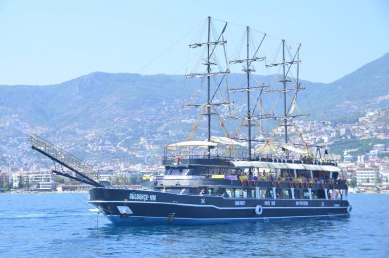Alanya: Pirate Boat Trip with Optional Pick Up and Lunch - The Overall Experience: Setting Sail on a Pirate Adventure