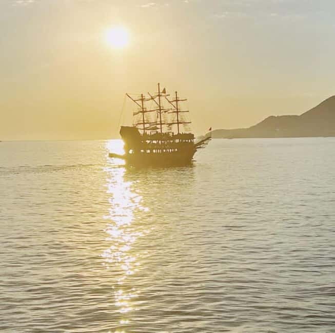 Alanya Pirate Sunset Cruise w/ Foam Party & Optional Drinks - Key Points