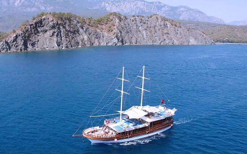 Alanya Relaxing Family Boat Tour Without Foam And Loud Music - Frequently Asked Questions