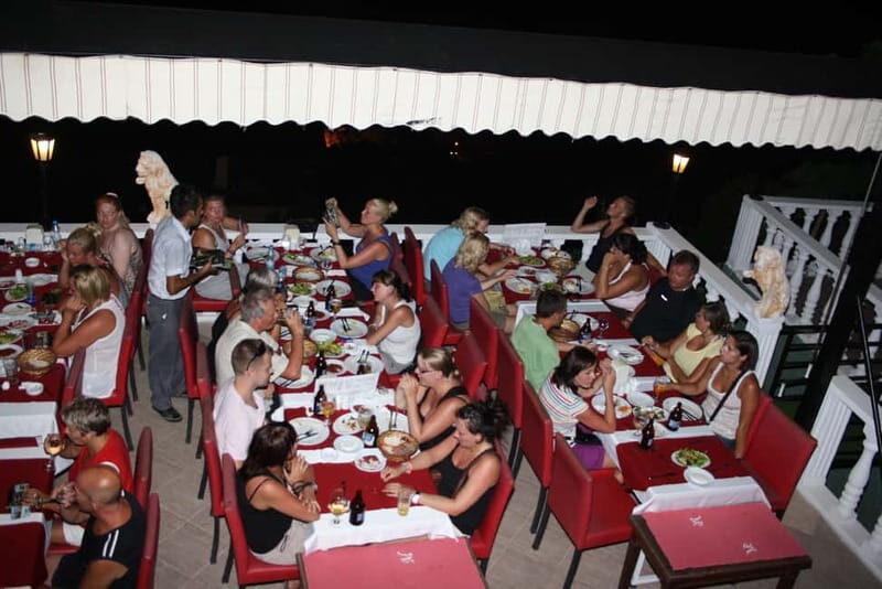 Alanya: Sunset Night Safari with Boat Trip incl. Dinner - The Sum Up