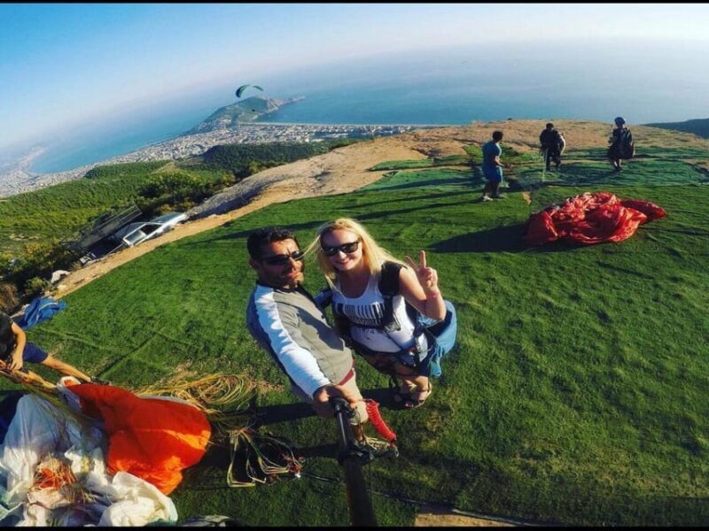 Alanya: Tandem Paragliding Flight to Cleopatra Beach - Why the Guides Make a Difference