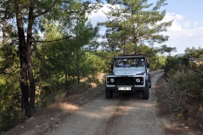 Alanya Taurus Mountains Jeep Safari & Lunch at Dimcay River - Who Should Consider This Tour?