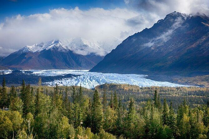 Alaska Aurora | Anchorage Matanuska Glacier Hiking Experience - Exploring the Matanuska Glacier: A Closer Look